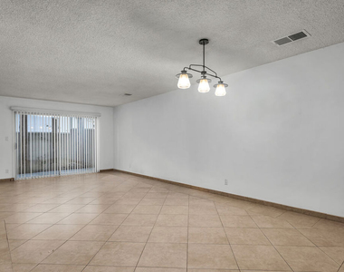 848 15th Street - Photo Thumbnail 6