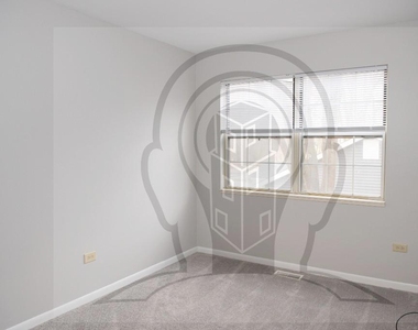 608 N Lake Shore Dr - Photo Thumbnail 12