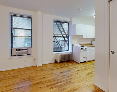 72nd street 1st avenue. - Photo Thumbnail 3