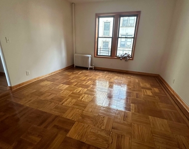 1662 Cropsey Avenue - Photo Thumbnail 2