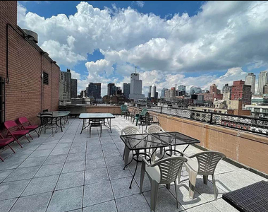 343 West 51st Street - Photo Thumbnail 1