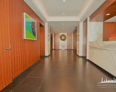 145 4th Avenue - Photo Thumbnail 4
