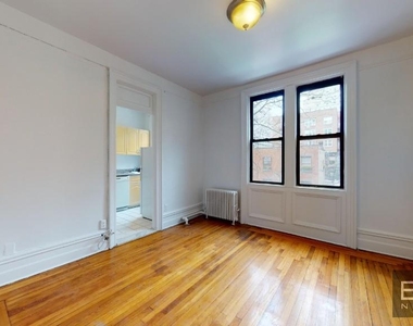 West 11th Street - Photo Thumbnail 2