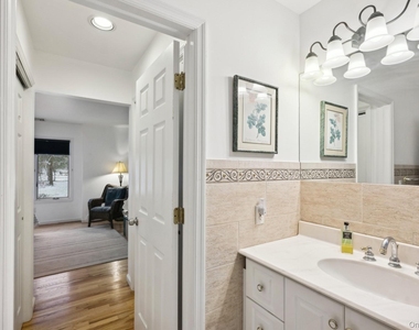 12 Hildreth Road - Photo Thumbnail 10