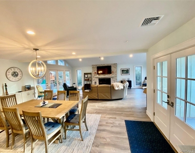 1265 Brigantine Drive - Photo Thumbnail 7