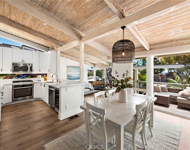 201 Nyes Place - Photo Thumbnail 3