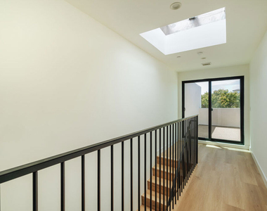 1343 S Ogden Drive - Photo Thumbnail 9
