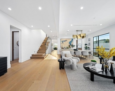 1801 S Bedford Street - Photo Thumbnail 7