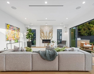 1801 S Bedford Street - Photo Thumbnail 14