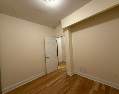 117 East 89th Street - Photo Thumbnail 5