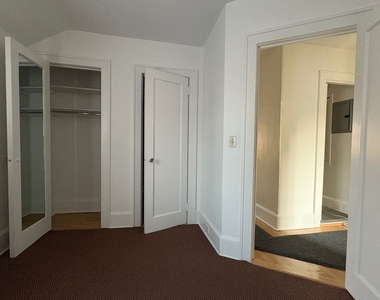 35-34 87th Street - Photo Thumbnail 5