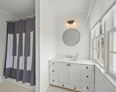 245 Oneck Lane - Photo Thumbnail 28