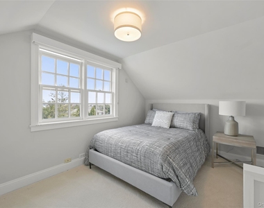 245 Oneck Lane - Photo Thumbnail 25