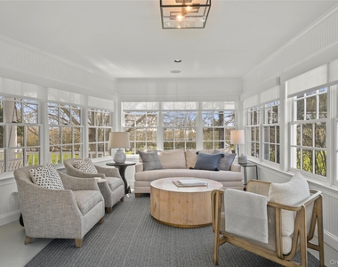 245 Oneck Lane - Photo Thumbnail 12
