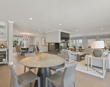 245 Oneck Lane - Photo Thumbnail 7