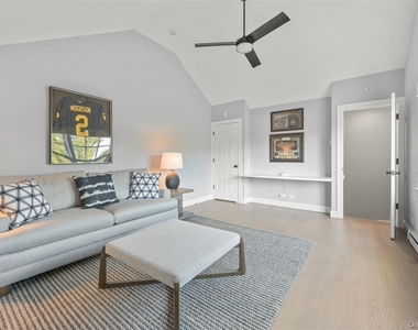 245 Oneck Lane - Photo Thumbnail 29