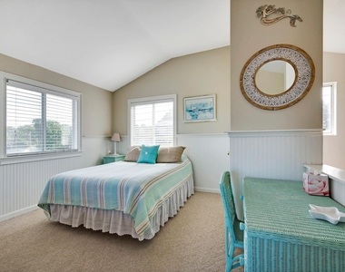 11 Oakhurst Road - Photo Thumbnail 10
