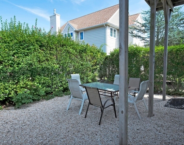 11 Oakhurst Road - Photo Thumbnail 15