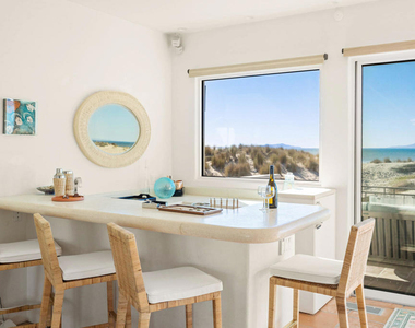 1571 Mandalay Beach Road - Photo Thumbnail 15
