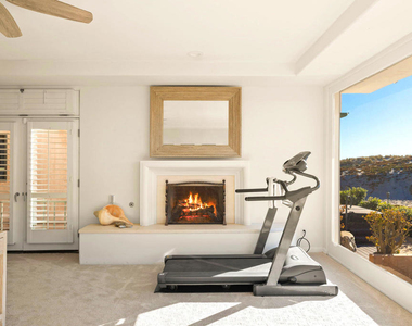 1571 Mandalay Beach Road - Photo Thumbnail 9