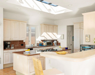 1571 Mandalay Beach Road - Photo Thumbnail 37
