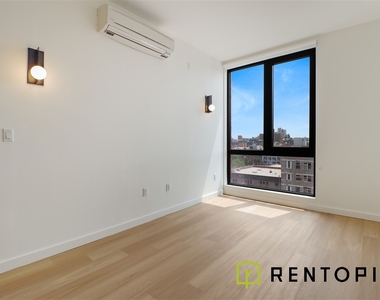 1010 Pacific Street - Photo Thumbnail 8