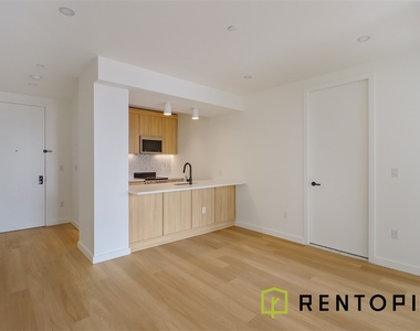 1010 Pacific Street - Photo Thumbnail 4