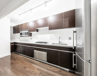 116 John Street - Photo Thumbnail 6