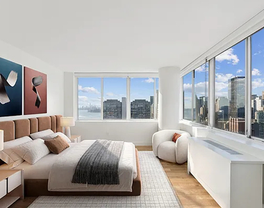 East 54th Street  - Photo Thumbnail 1