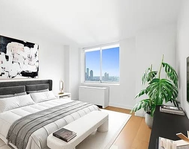 East 54th Street  - Photo Thumbnail 3
