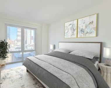 West 37th Street  - Photo Thumbnail 2