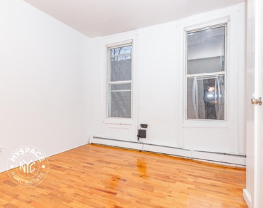33 Montrose - Photo Thumbnail 5