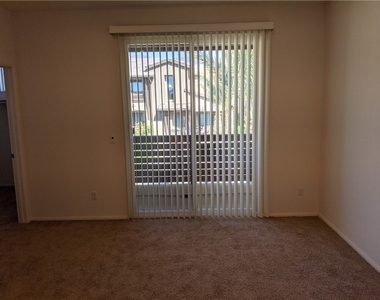 12248 Estrella Drive - Photo Thumbnail 7