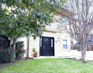 3341 Division - Photo Thumbnail 2