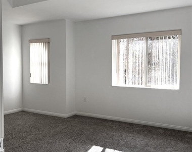 3341 Division - Photo Thumbnail 22