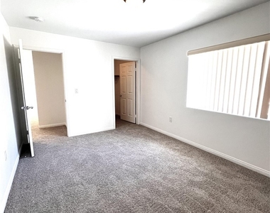 3341 Division - Photo Thumbnail 25