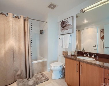 325 7th Avenue - Photo Thumbnail 24