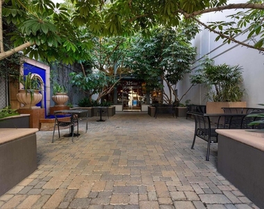 325 7th Avenue - Photo Thumbnail 31