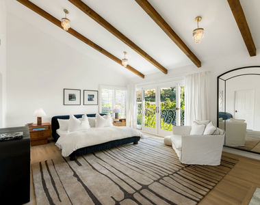9809 Beeson Drive - Photo Thumbnail 16