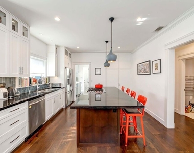 3461 2nd Avenue - Photo Thumbnail 5