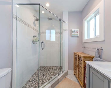 3461 2nd Avenue - Photo Thumbnail 15