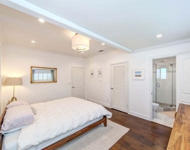 3461 2nd Avenue - Photo Thumbnail 14
