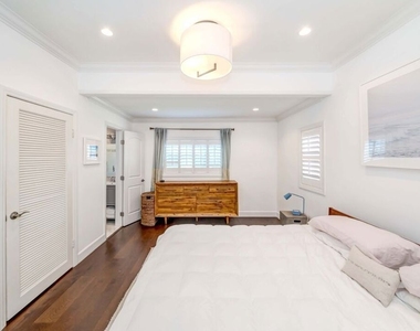 3461 2nd Avenue - Photo Thumbnail 13