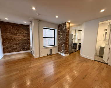 115 Carlton Avenue - Photo Thumbnail 1