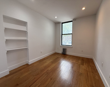 115 Carlton Avenue - Photo Thumbnail 4