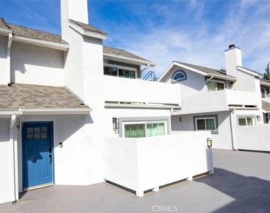 7310 Balboa Boulevard - Photo Thumbnail 55
