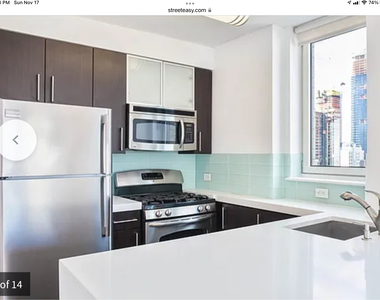  27th Street and Park Avenue South  - Photo Thumbnail 2