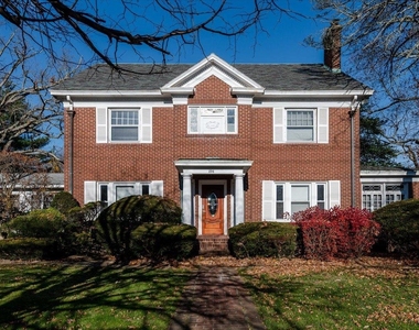 896 Central Avenue - Photo Thumbnail 19