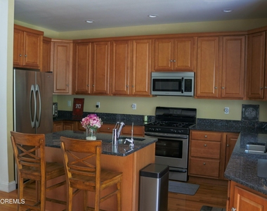 165 Osborne Avenue - Photo Thumbnail 9