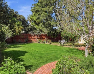 540 Country Club Lane - Photo Thumbnail 43
